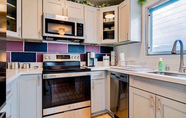 Fully-Furnished One Bedroom at Ala Wai Cove