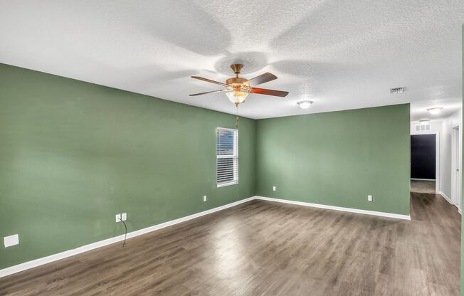 3 Bedroom 2 bath home near beaches