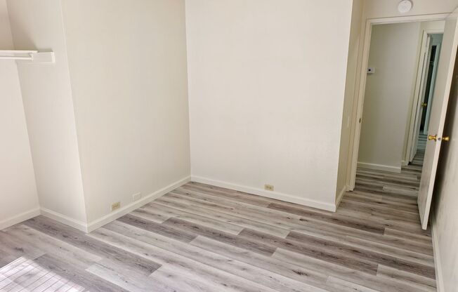 3 beds, 2 baths, 1,304 sqft, $2,350, Unit 140112