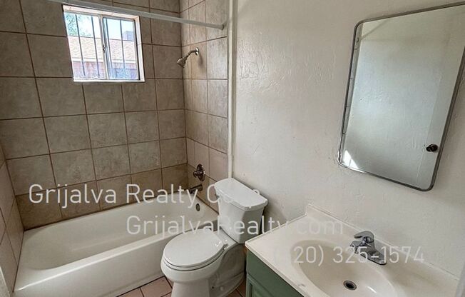 2 beds, 1 bath, $1,050, Unit 1415