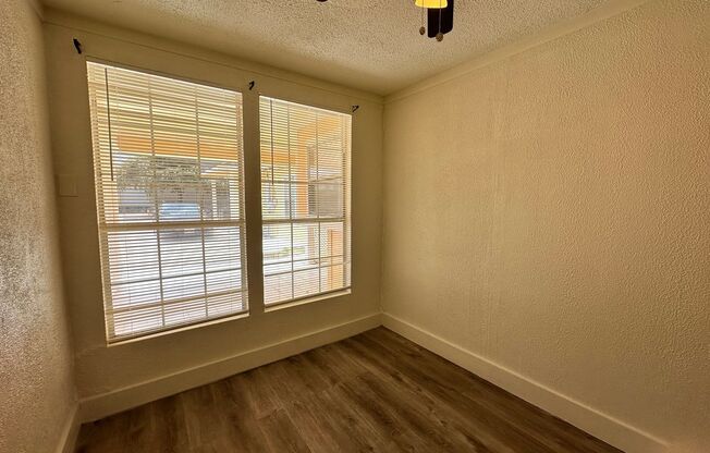1 bed, 1 bath, 400 sqft, $650