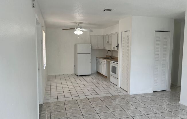 2 beds, 1 bath, $1,350