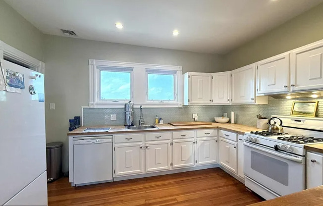 14 SAINT MARTIN ST