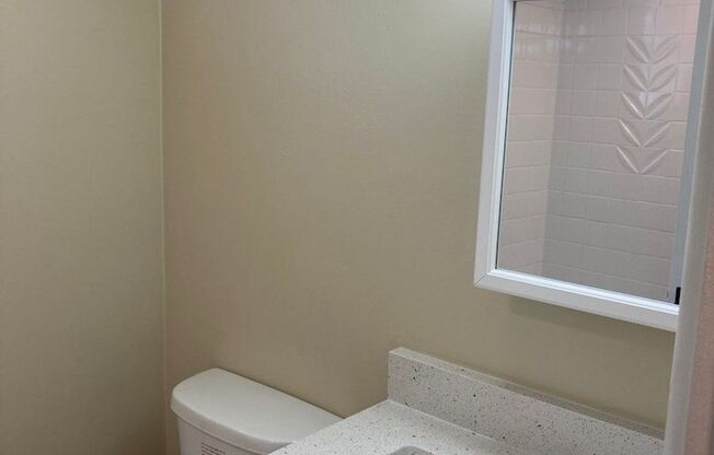 Studio, 1 bath, 445 sqft, $1,199, Unit 207