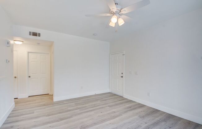UPGRADED 2 BEDROOM CONDO!