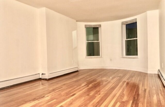 10 ALBEMARLE CT