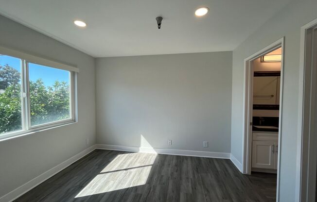 2 beds, 2 baths, 1,000 sqft, $2,898, Unit 101