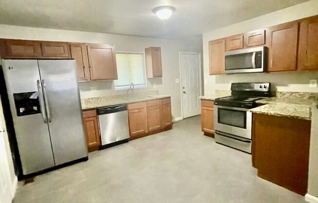 Ravencroft2915 is a 3-bedroom, 1-bath home in the Smallwood area of Charlotte, NC, located minutes from Uptown