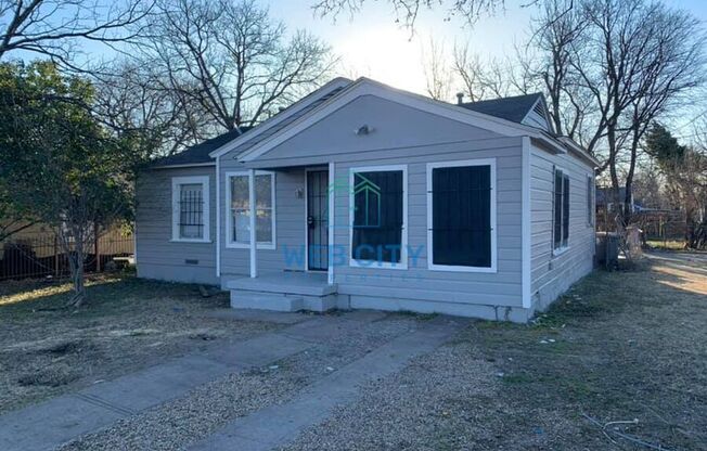 2702 WILHURT AVE