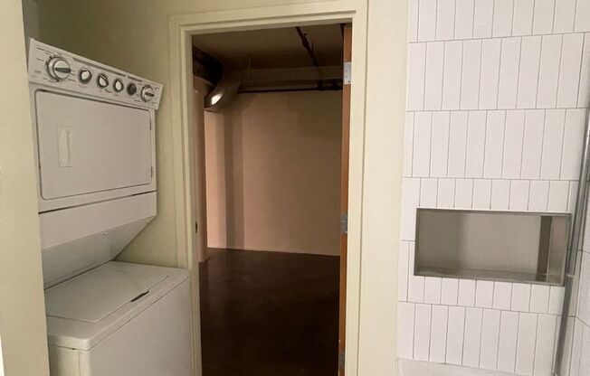 1 bed, 1 bath, 794 sqft, $1,293, Unit 009