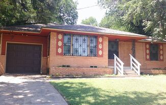 3 beds, 1 bath, $1,500