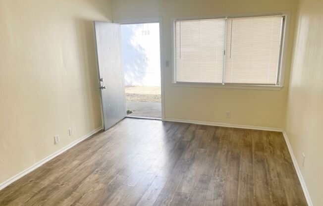 1 bed, 1 bath, 603 sqft, $1,650, Unit A