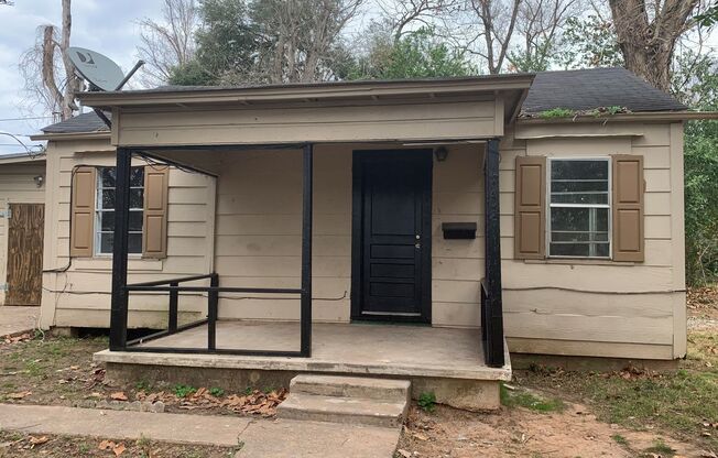 3 Bedroom 1 bathroom Home In Bossier City Near Casinos 1/2 Off First Month's Rent