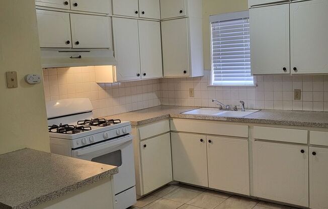 1551 Pamela Ln. Fort Worth, TX 76112- PRICE REDUCED!