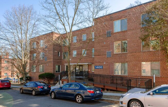 2 beds, 1 bath, 515 sqft, $2,500, Unit 1400-LL2