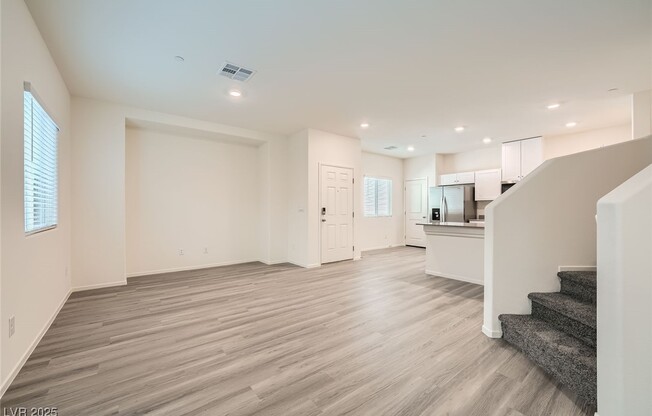 7865 PANDORA SKY ST