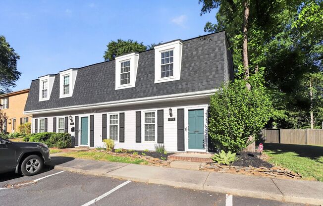 3 Bed/2.5 Bath Townhouse for RENT!