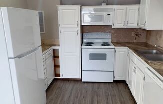 1 bed, 1 bath, 600 sqft, $570