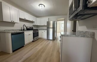 532 W 26th
