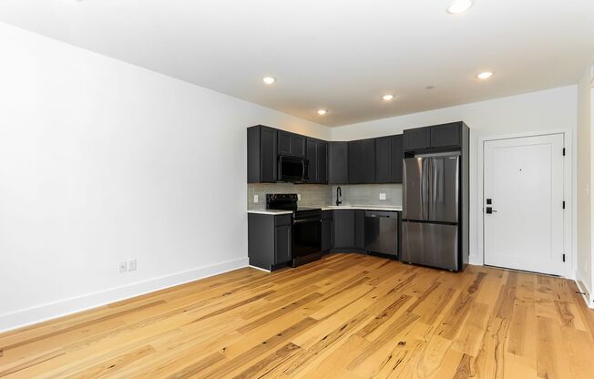 1 bed, 1 bath, 600 sqft, $1,400, Unit 408