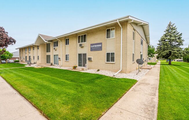 2 beds, 1 bath, 825 sqft, $1,099, Unit 1319-201