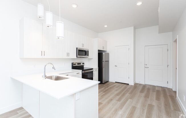 1 bed, 1 bath, $1,250, Unit 106