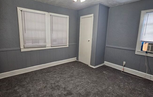 3 beds, 1 bath, $1,450