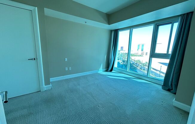 2 beds, 2 baths, $2,300, Unit # 707
