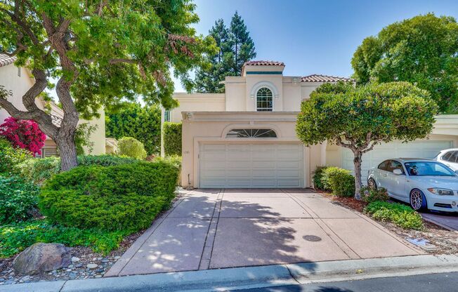 Beautiful and spacious 3 bedroom 2.5 bath Townhouse in Mountain View, CA 94040