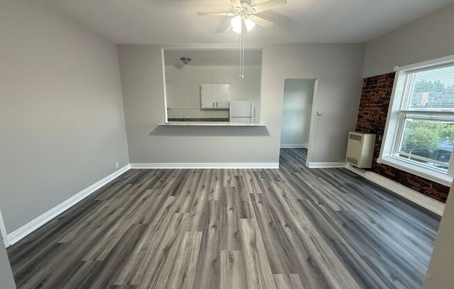 1725 N. Edgemont Street