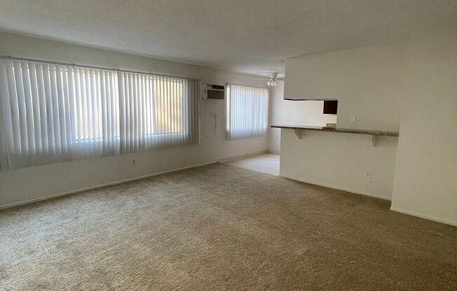 2 beds, 1 bath, $2,195, Unit 3