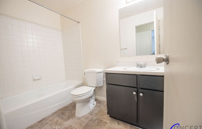 1 bed, 1 bath, 480 sqft, $899, Unit 159