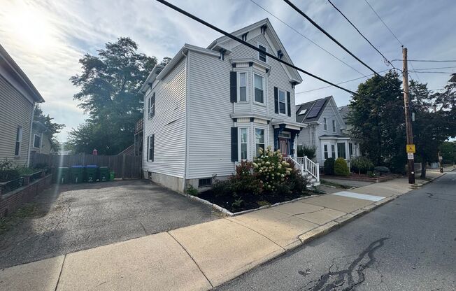 24 Fulton St
