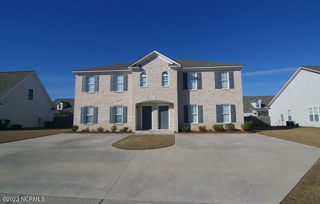 1925 CAMBRIA DR