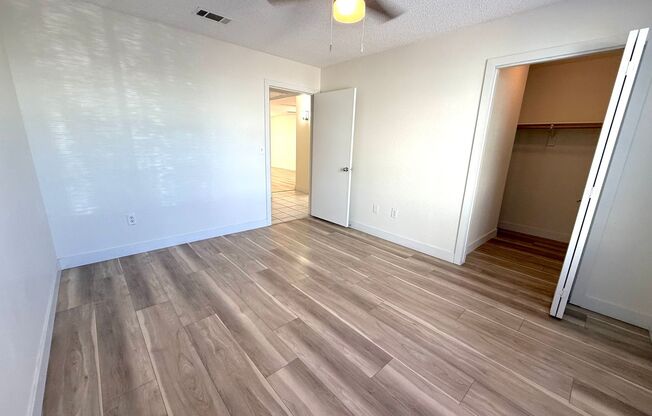 2 beds, 2 baths, $1,400, Unit APARTMENT 1110