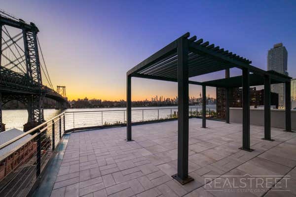 349 Kent Ave