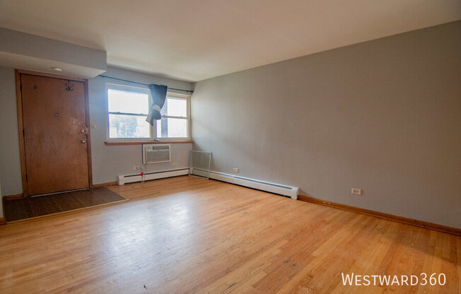 5607 W IRVING PARK