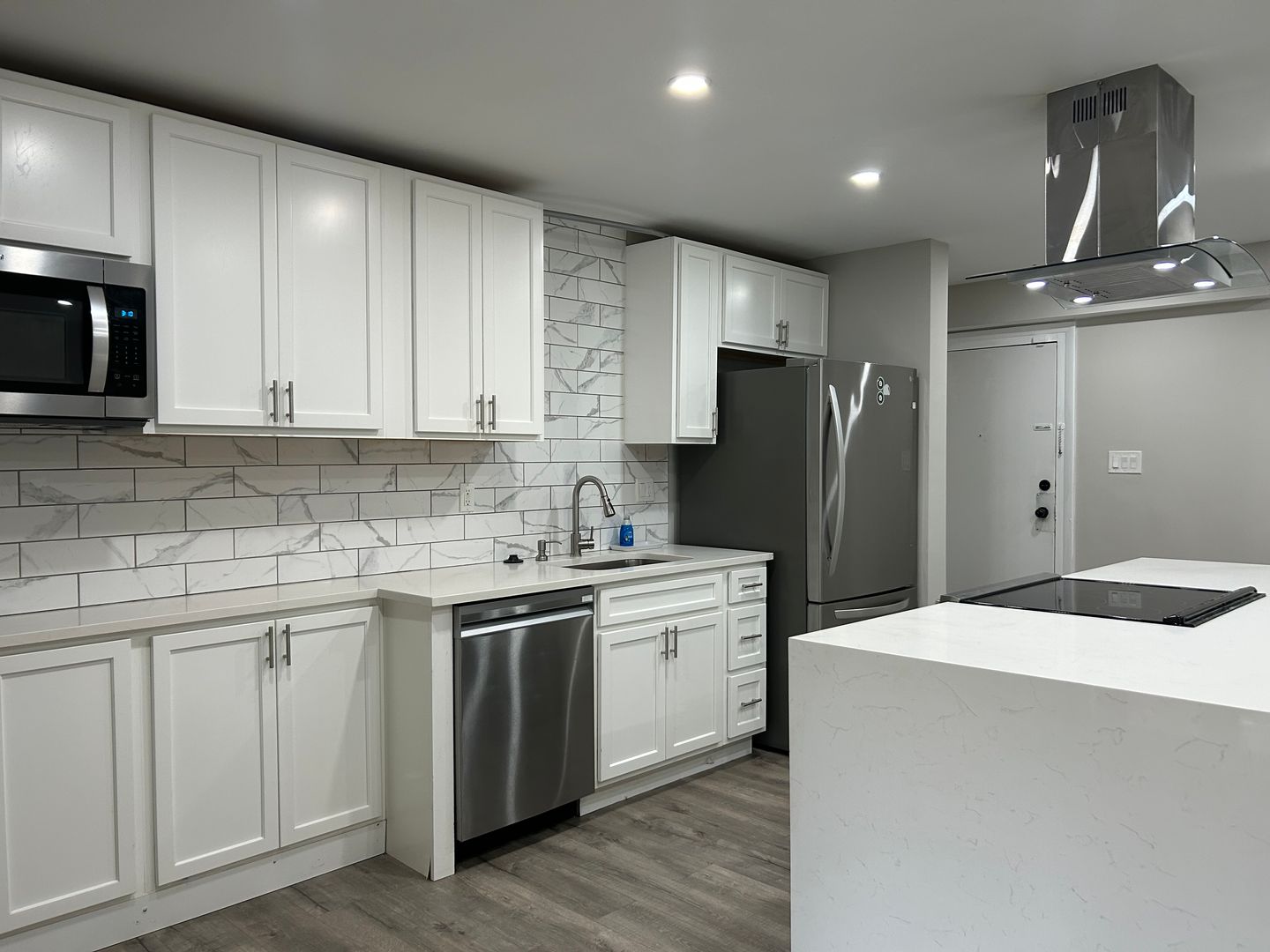 2 Bd 2 Bath Condo in Shadowood Ready for Move-In!