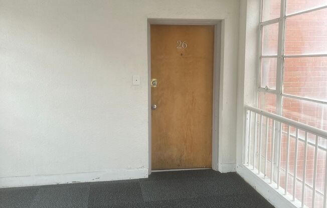 1 bed, 1 bath, $1,095, Unit 23