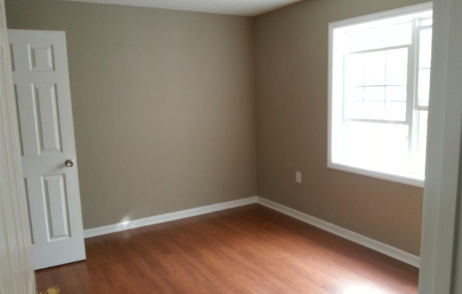 3000 Centennial Woods Dr