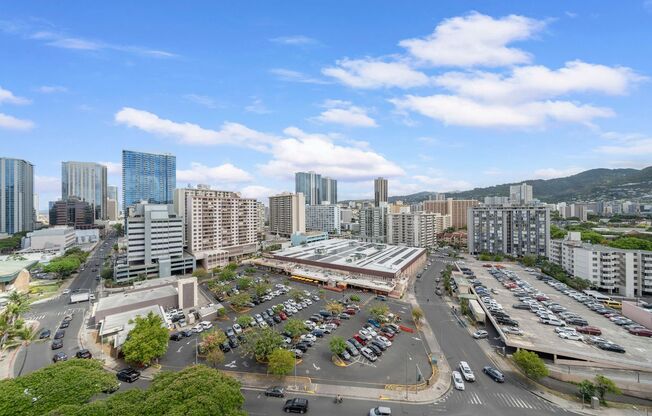 1 bed, 1 bath, $2,300, Unit # 1502