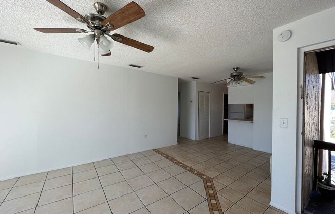 2 beds, 1 bath, $1,650