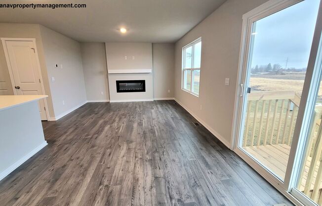 Spacious 4-Bedroom Home in Ankeny! A Must See!!