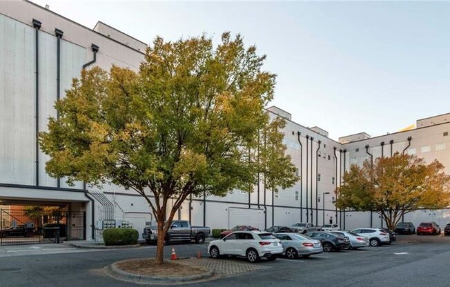 Move-in ready townhome in Sky Box