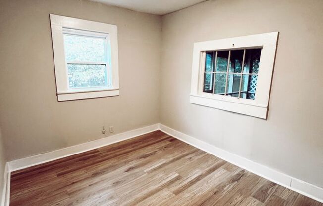 3 beds, 1 bath, $2,000