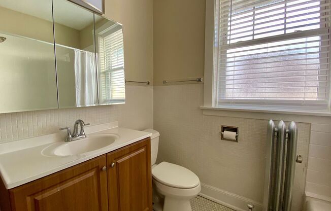 503 Duane, Glen Ellyn