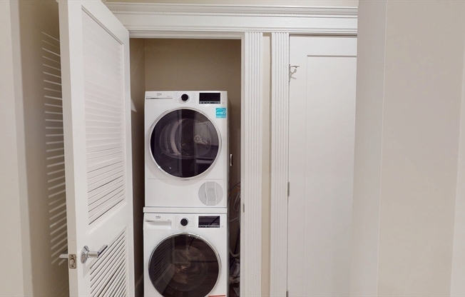 1 bed, 1 bath, 600 sqft, $3,600, Unit 5