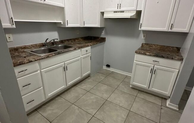 Fully Renovated 3/1.5 -Single Family! Available for Immediate Rent!