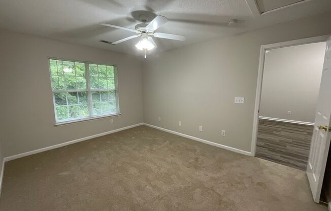 1 bed, 1 bath, 765 sqft, $1,125, Unit 2752-9