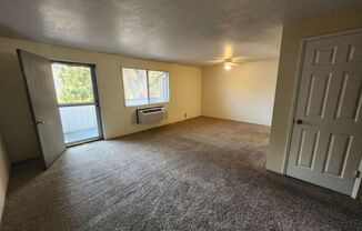 2 beds, 1 bath, $1,395